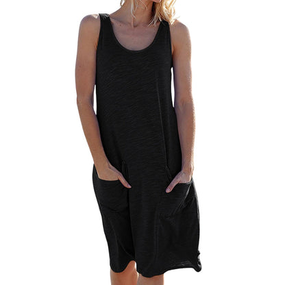 Sophie – Ærmeløs Knælang Kjole med Lige Snit og Sidelommer