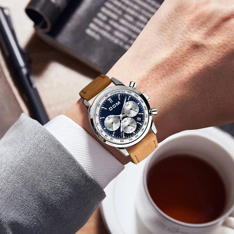 Vega – Elegant kronografur med tekstureret bezel og sub-dials