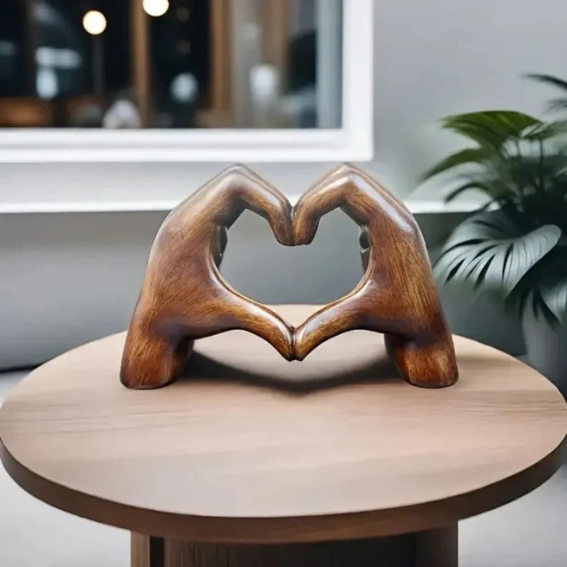 HeartGlow – Håndlavet hjerteformet dekorativ ornament, der symboliserer kærlighed og enhed