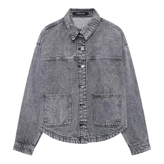 Reese – Kvinders Denimjakke i Afslappet Pasform med Forlommer