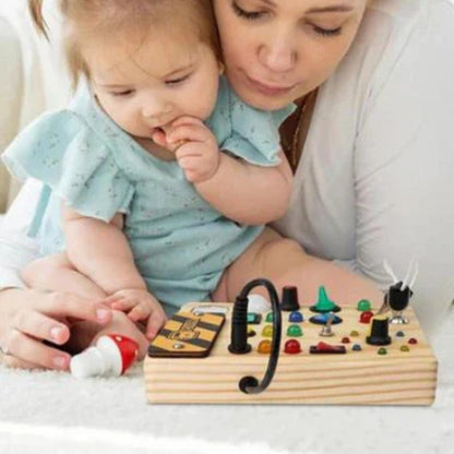 TrekPlay – Interactive Learning Board med kontakter og LED lys