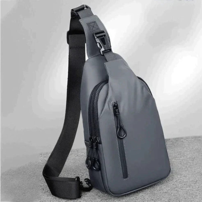 CarryEase – Vandtæt Crossbody-Taske med USB-Port og Flere Rum