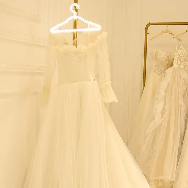 LumaHook – Slanke bøjler med bevægelsessensor, indbygget lys og genopladeligt design