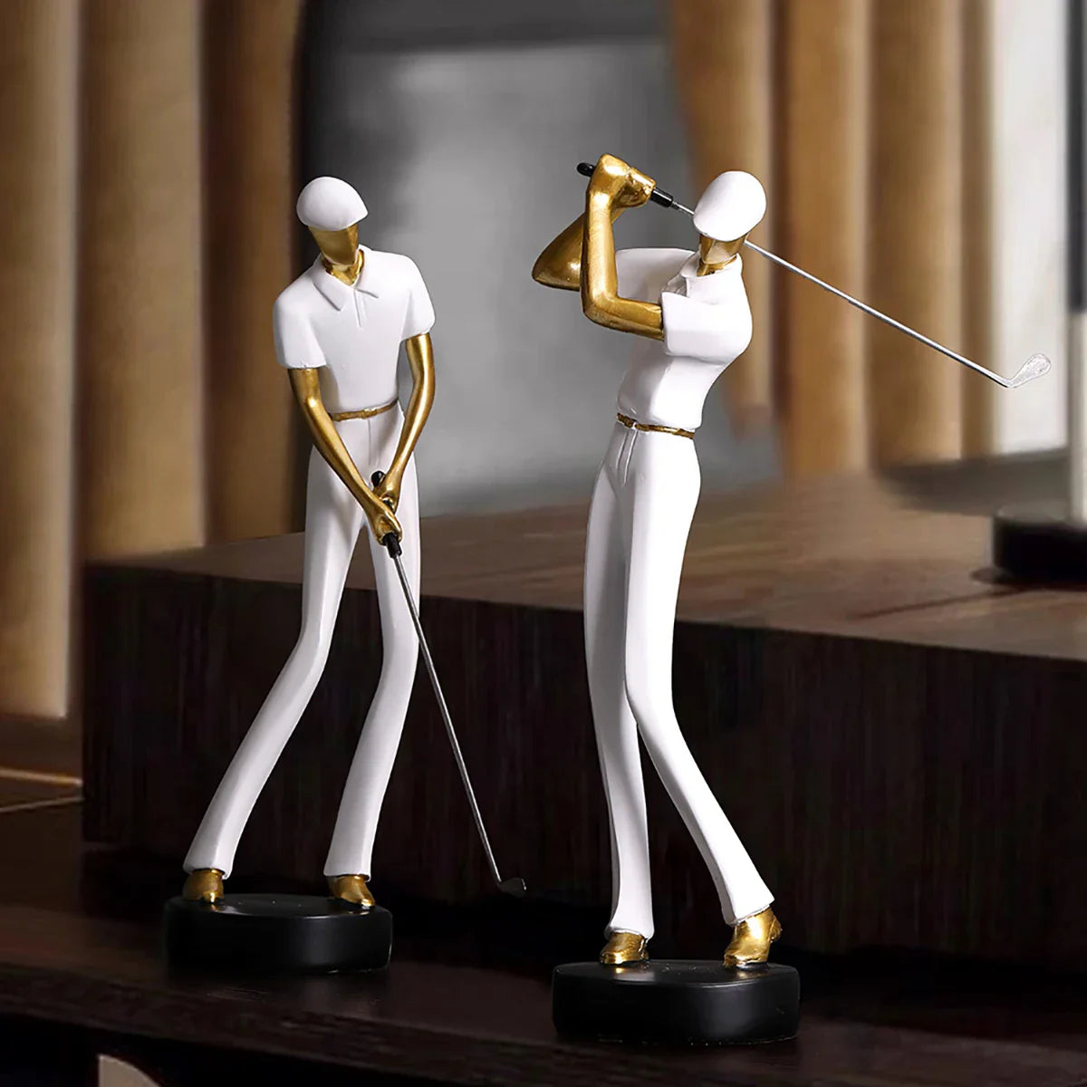 SwingForm – Stilfuld golfskulptur med bløde linjer og minimalistisk charme