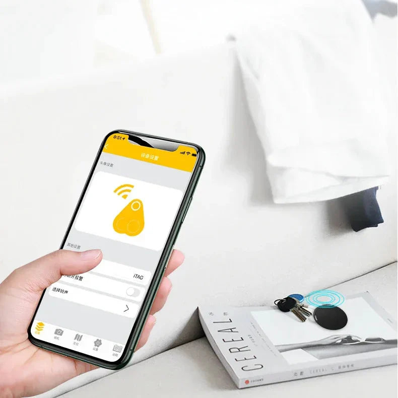 KeyNest – Kompakt Bluetooth-tracker med realtidsposition og pladsbesparende design