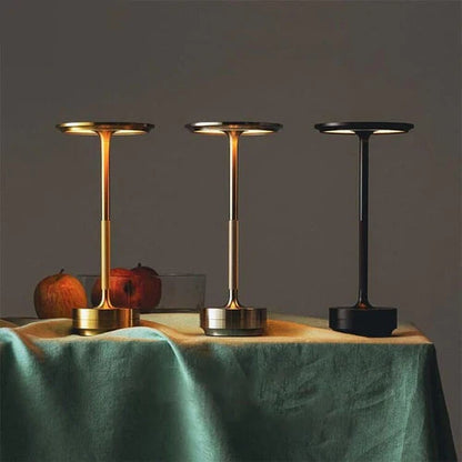 NordicaLight – Trådløs bordlampe til fleksibel og stilfuld belysning